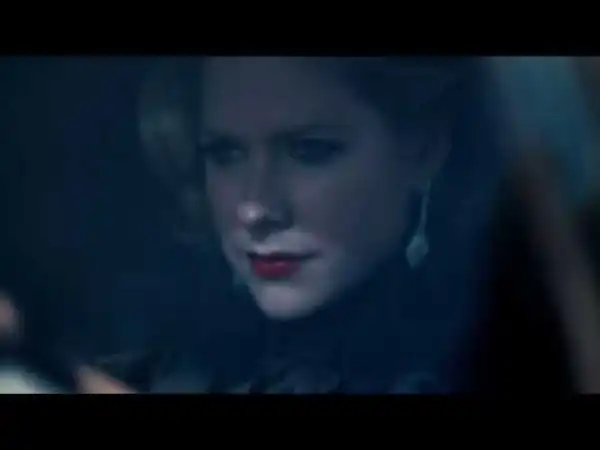 VIDEO: Avril Lavigne – I Fell In Love With The Devil